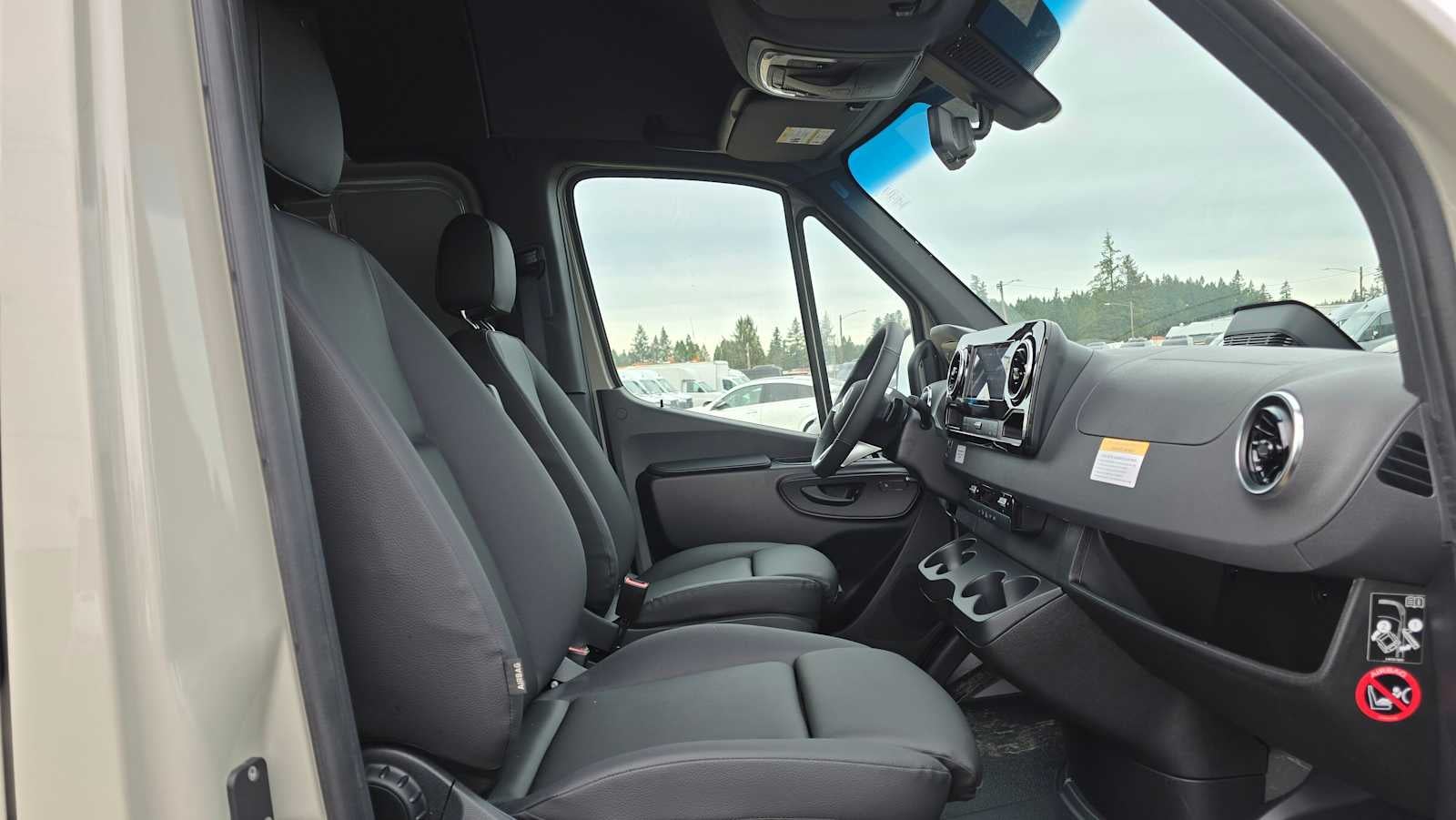 2026 Mercedes-Benz Sprinter 2500 Standard Roof I4 Diesel HO 144" AWD