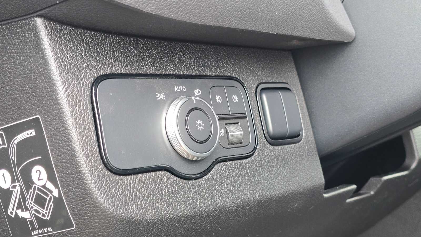 2026 Mercedes-Benz Sprinter 2500 Standard Roof I4 Diesel HO 144" AWD