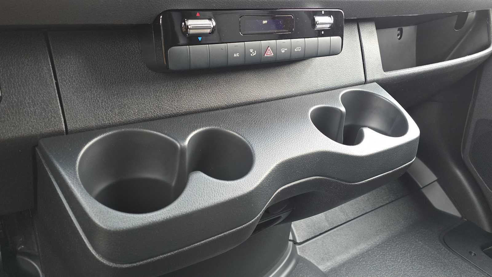 2026 Mercedes-Benz Sprinter 2500 Standard Roof I4 Diesel HO 144" AWD