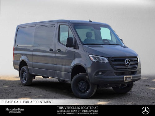 2026 Mercedes-Benz Sprinter Crew 2500 Standard Roof I4 Diesel HO 144 AWD
