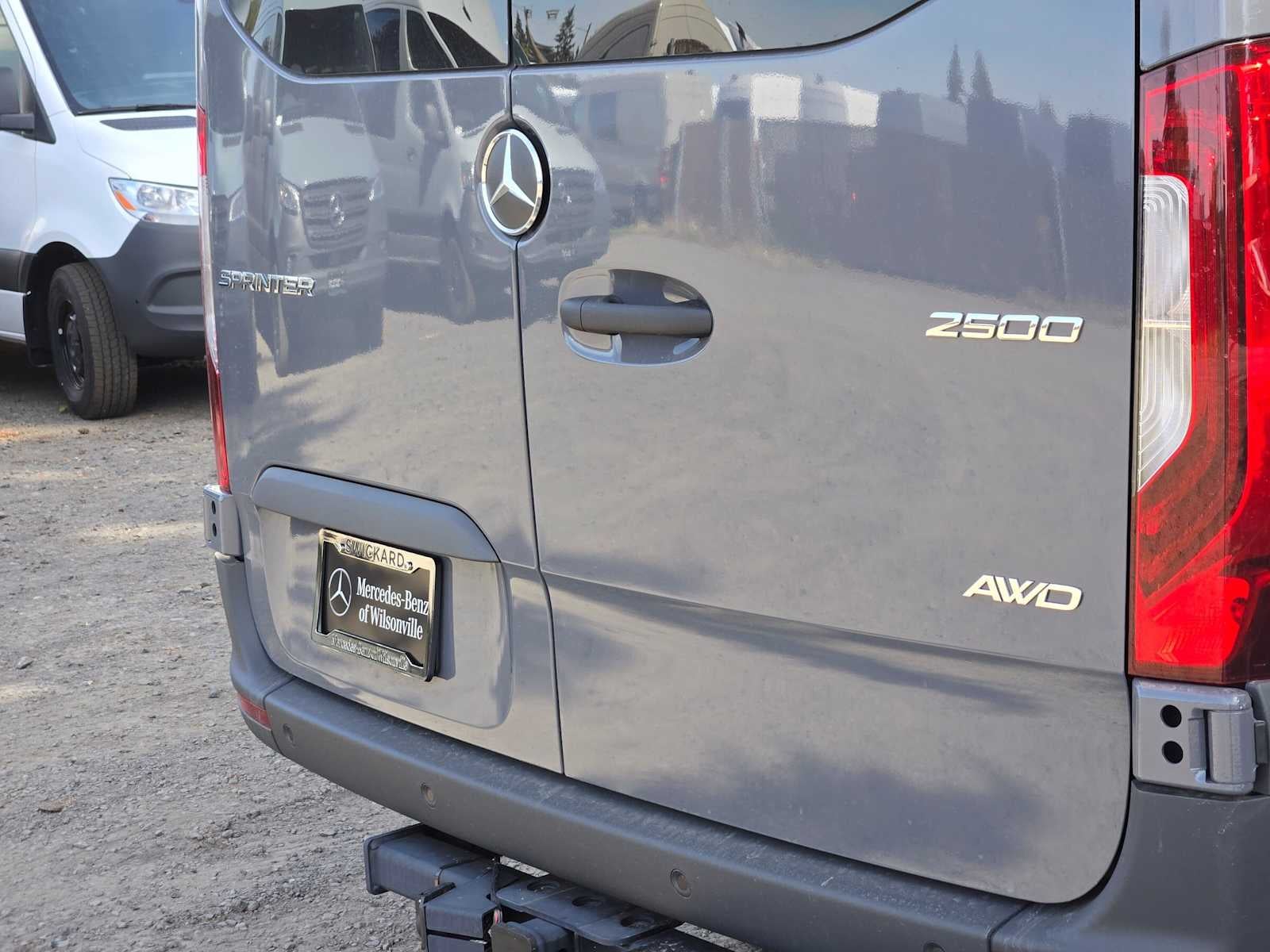 2026 Mercedes-Benz Sprinter Crew 2500 Standard Roof I4 Diesel HO 144 AWD