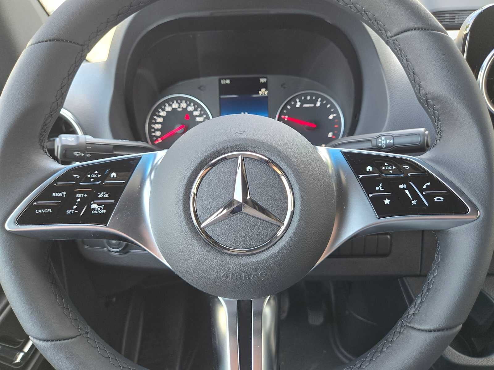 2026 Mercedes-Benz Sprinter Crew 2500 Standard Roof I4 Diesel HO 144 AWD