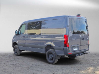 2026 Mercedes-Benz Sprinter Crew 2500 Standard Roof I4 Diesel HO 144 AWD