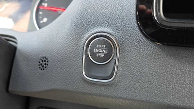 2026 Mercedes-Benz Sprinter Crew 2500 Standard Roof I4 Diesel HO 144 AWD
