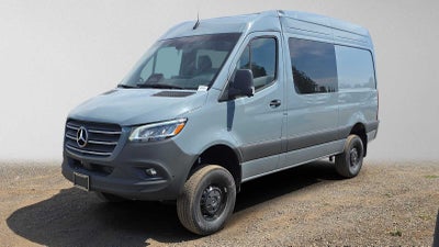 2026 Mercedes-Benz Sprinter Crew 2500 Standard Roof I4 Diesel HO 144 AWD