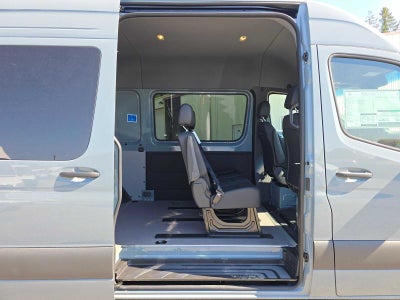 2026 Mercedes-Benz Sprinter Crew 2500 Standard Roof I4 Diesel HO 144 AWD