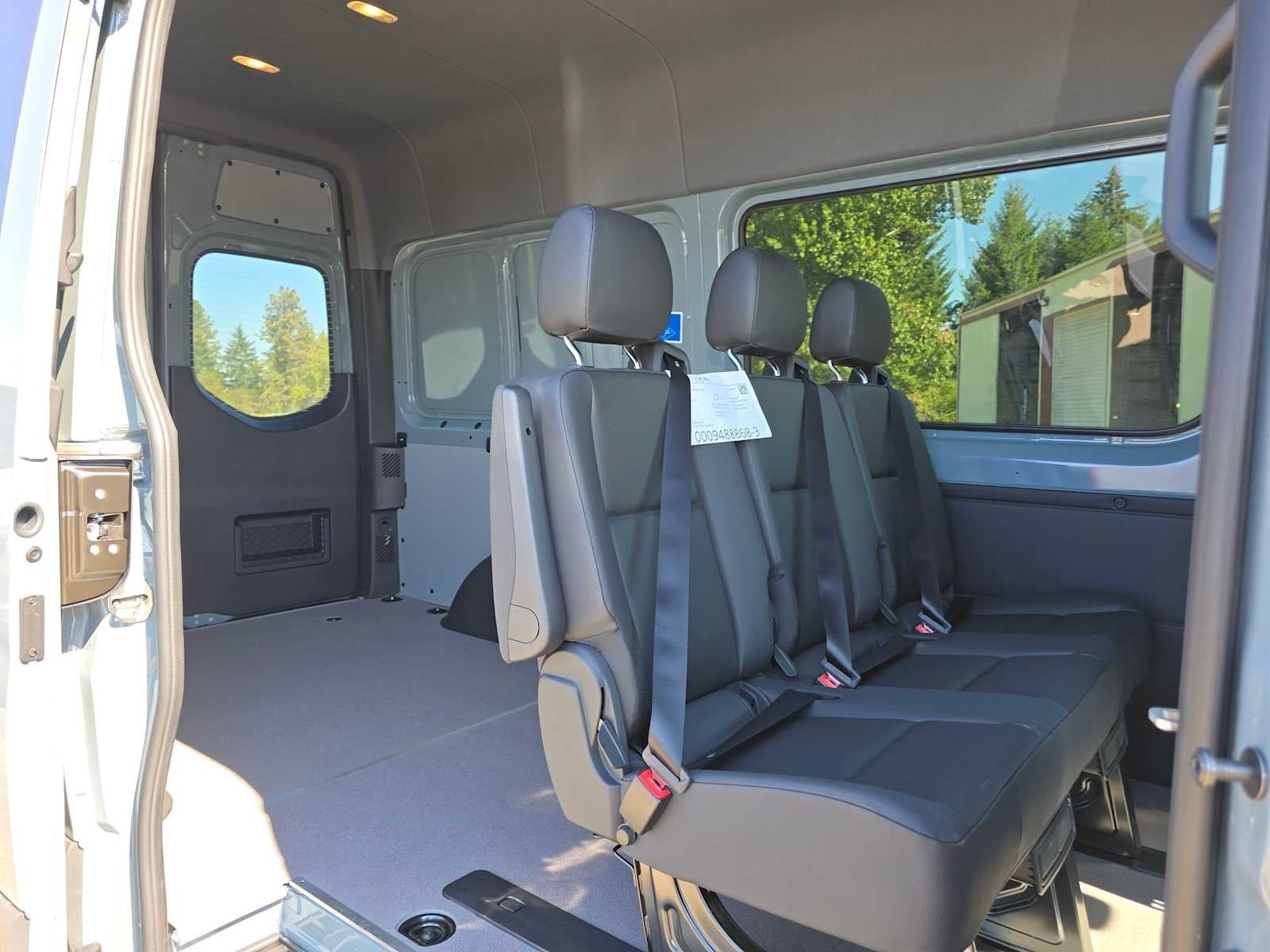 2026 Mercedes-Benz Sprinter Crew 2500 Standard Roof I4 Diesel HO 144 AWD