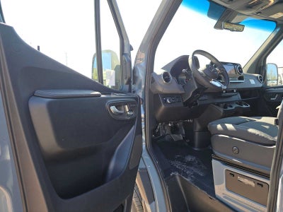 2026 Mercedes-Benz Sprinter Crew 2500 Standard Roof I4 Diesel HO 144 AWD