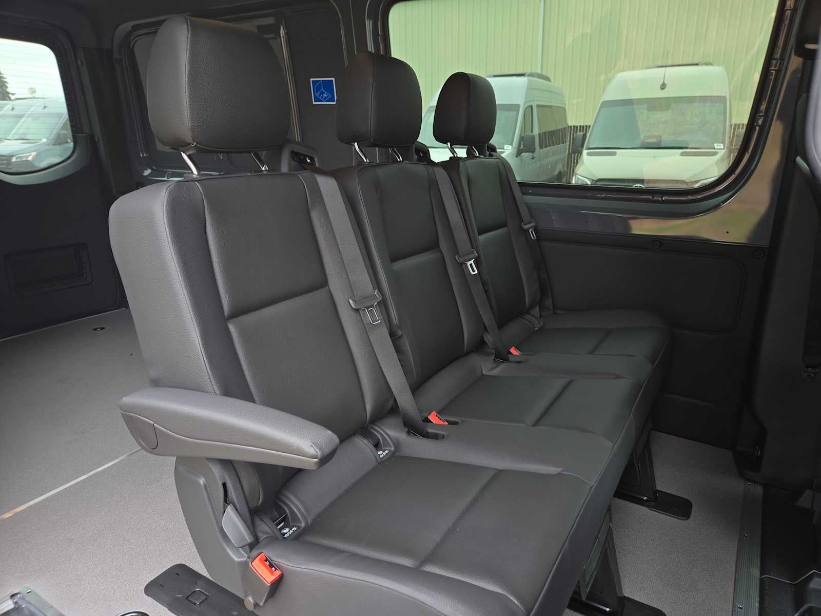 2026 Mercedes-Benz Sprinter Crew 2500 Standard Roof I4 Diesel HO 144 AWD
