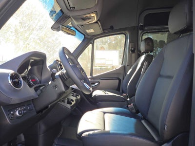 2026 Mercedes-Benz Sprinter Crew 2500 Standard Roof I4 Diesel HO 144 AWD
