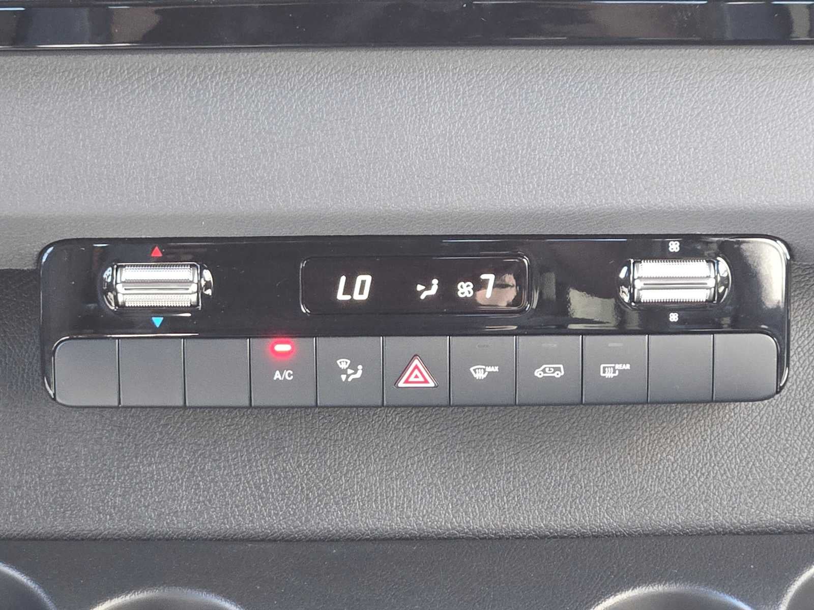 2026 Mercedes-Benz Sprinter Crew 2500 Standard Roof I4 Diesel HO 144 AWD