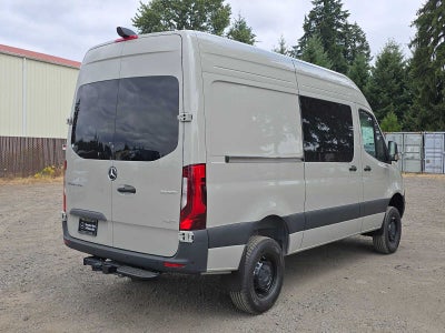 2026 Mercedes-Benz Sprinter 2500 Standard Roof I4 Diesel HO 144 AWD