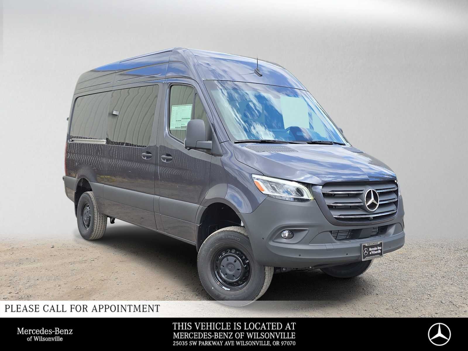 2026 Mercedes-Benz Sprinter 2500 Standard Roof I4 Diesel HO 144 AWD