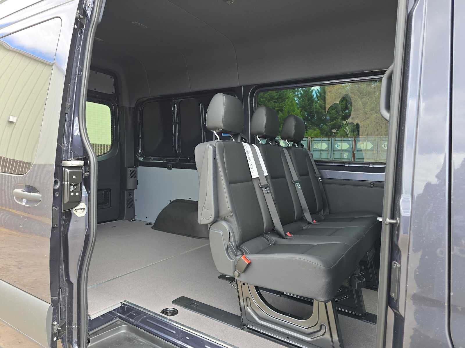2026 Mercedes-Benz Sprinter 2500 Standard Roof I4 Diesel HO 144 AWD