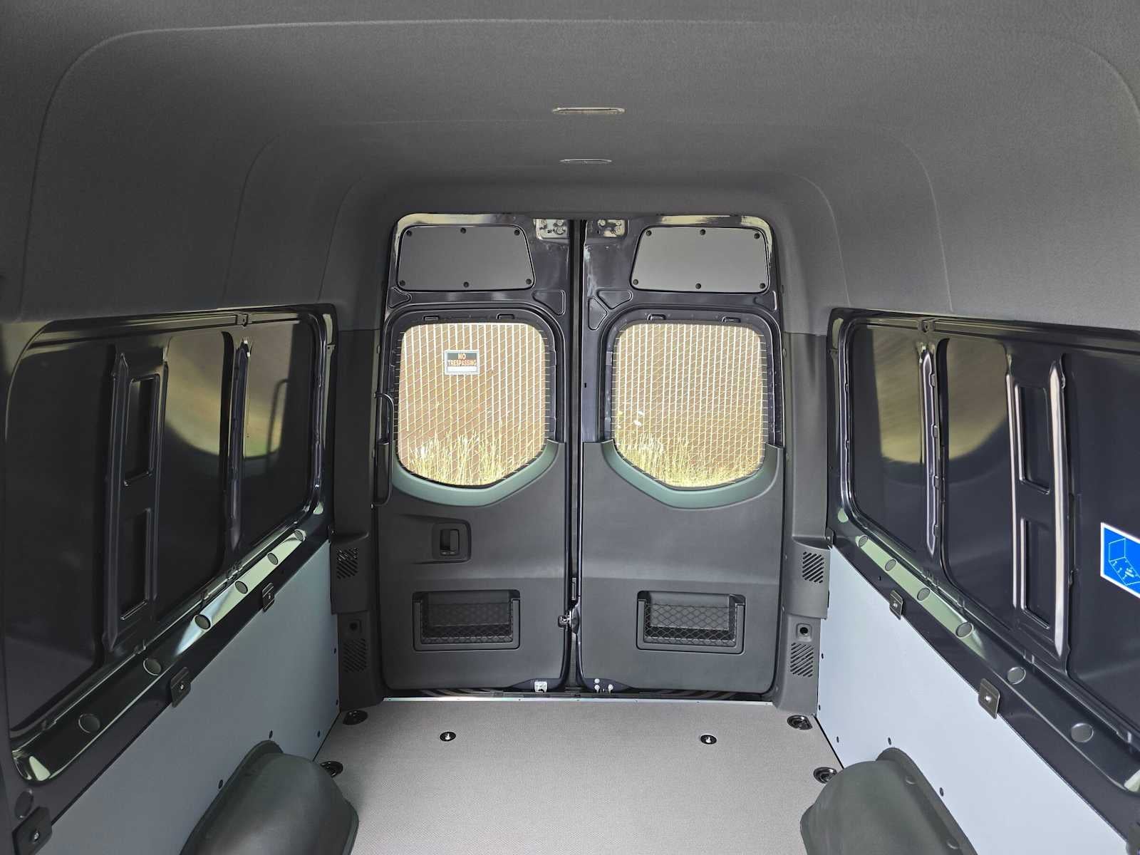 2026 Mercedes-Benz Sprinter 2500 Standard Roof I4 Diesel HO 144 AWD