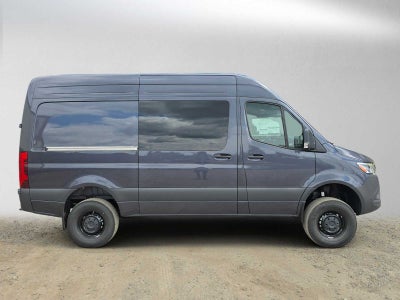 2026 Mercedes-Benz Sprinter 2500 Standard Roof I4 Diesel HO 144 AWD