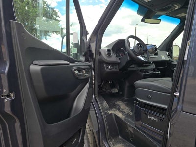 2026 Mercedes-Benz Sprinter 2500 Standard Roof I4 Diesel HO 144 AWD
