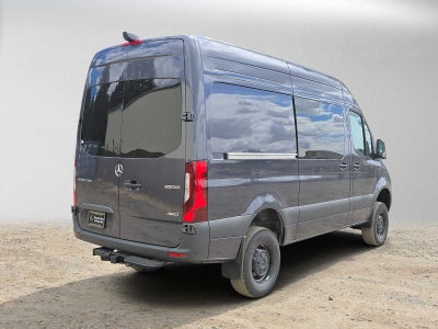 2026 Mercedes-Benz Sprinter 2500 Standard Roof I4 Diesel HO 144 AWD