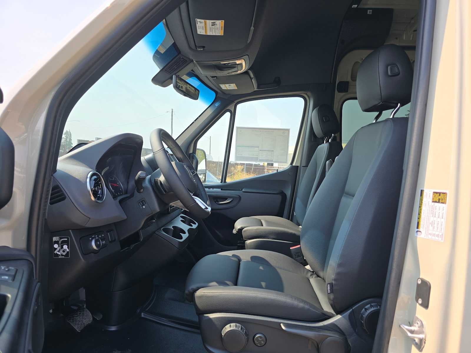 2026 Mercedes-Benz Sprinter Cargo 2500 Standard Roof I4 Diesel HO 144 AWD