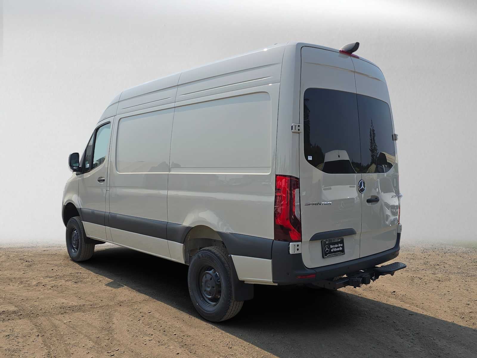 2026 Mercedes-Benz Sprinter Cargo 2500 Standard Roof I4 Diesel HO 144 AWD