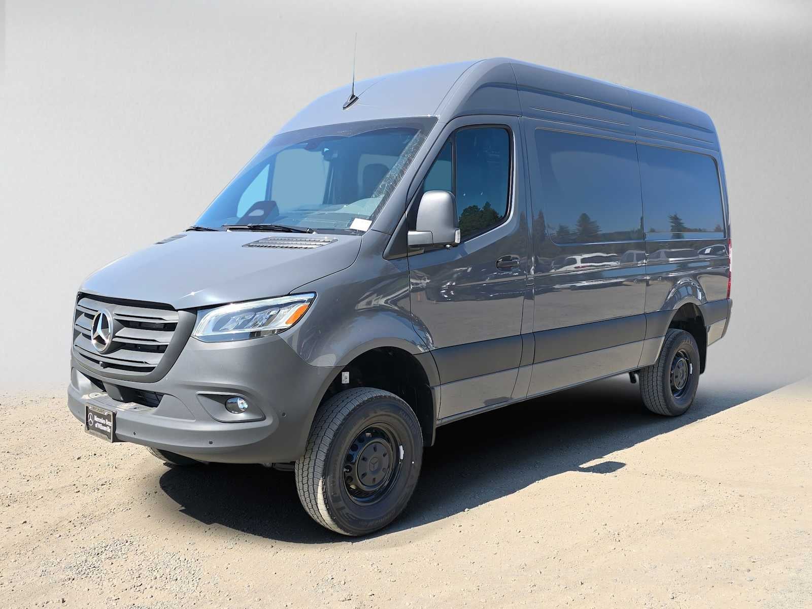 2026 Mercedes-Benz Sprinter Cargo 2500 Standard Roof I4 Diesel HO 144 AWD