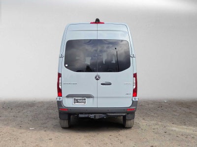 2026 Mercedes-Benz Sprinter Crew 2500 Standard Roof I4 Diesel HO 144 AWD