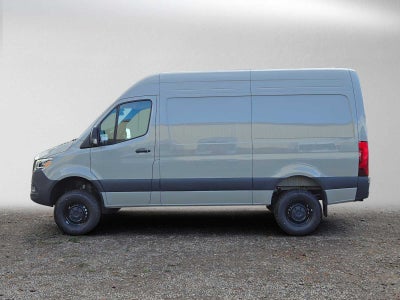2026 Mercedes-Benz Sprinter Cargo 2500 Standard Roof I4 Diesel HO 144 AWD