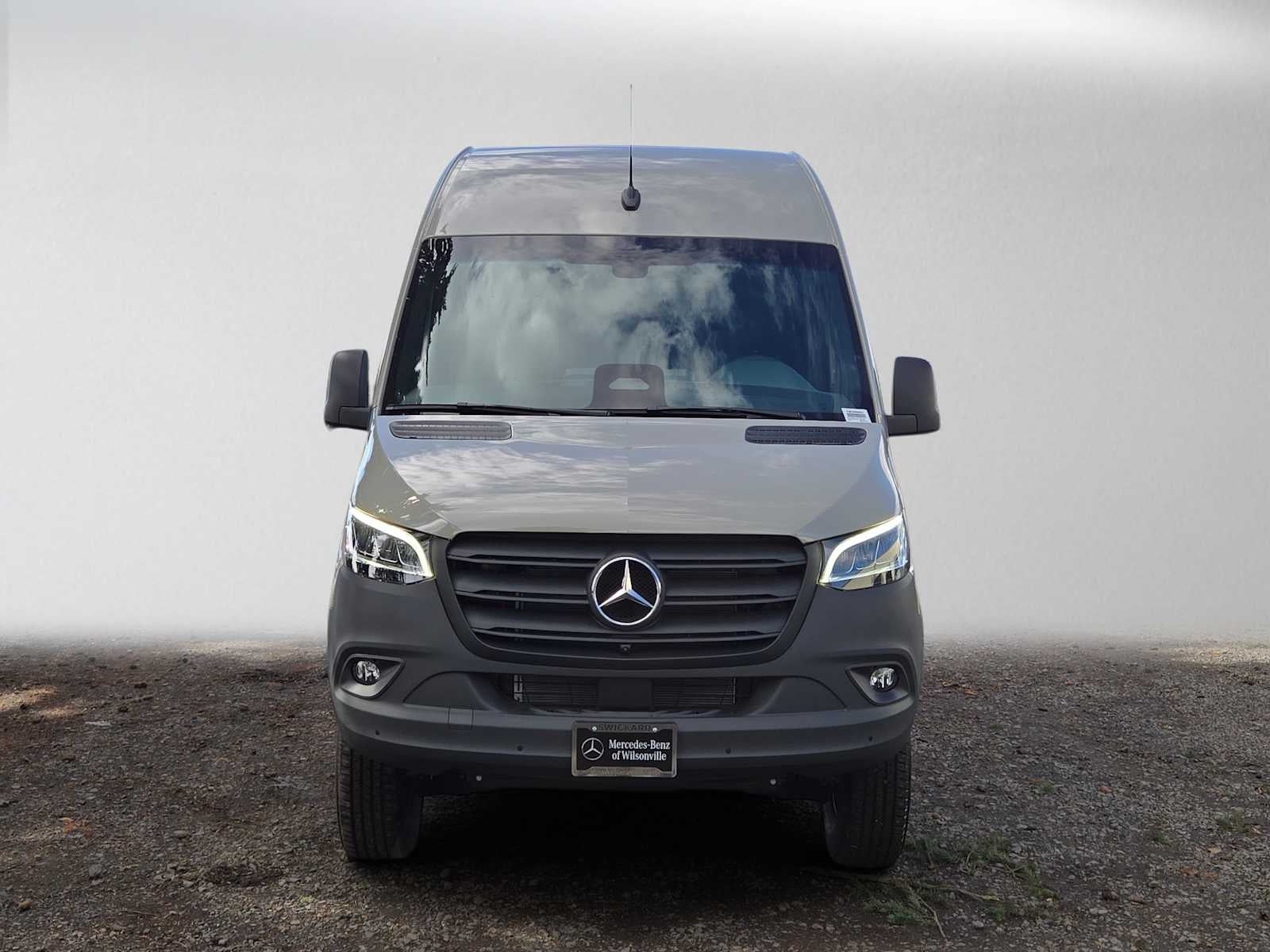 2026 Mercedes-Benz Sprinter Cargo 2500 Standard Roof I4 Diesel HO 144 AWD
