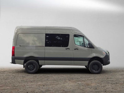 2026 Mercedes-Benz Sprinter Cargo 2500 Standard Roof I4 Diesel HO 144 AWD