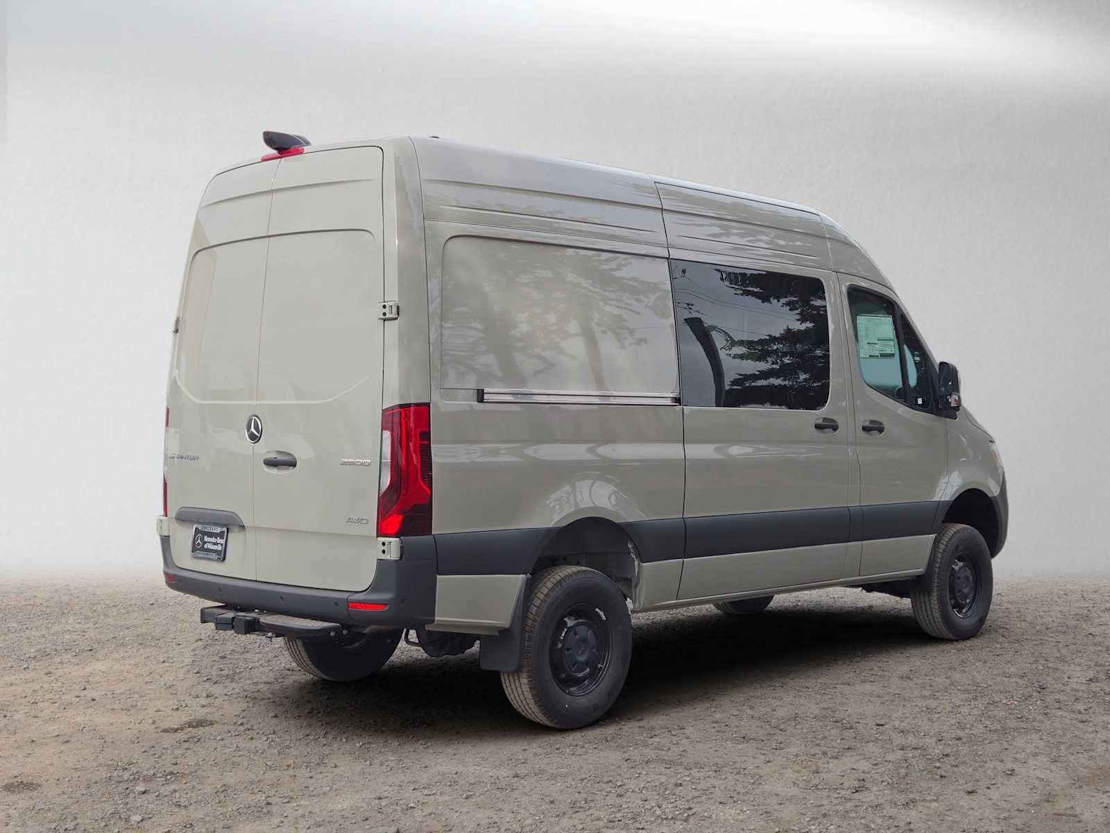 2026 Mercedes-Benz Sprinter Cargo 2500 Standard Roof I4 Diesel HO 144 AWD