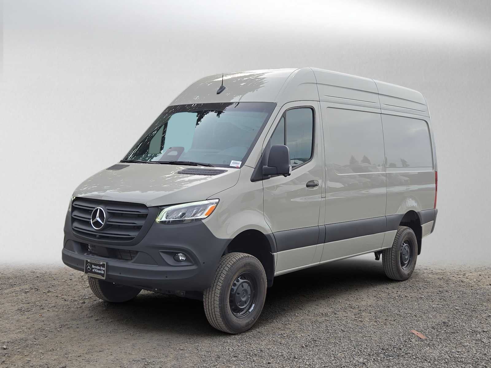 2026 Mercedes-Benz Sprinter Cargo 2500 Standard Roof I4 Diesel HO 144 AWD