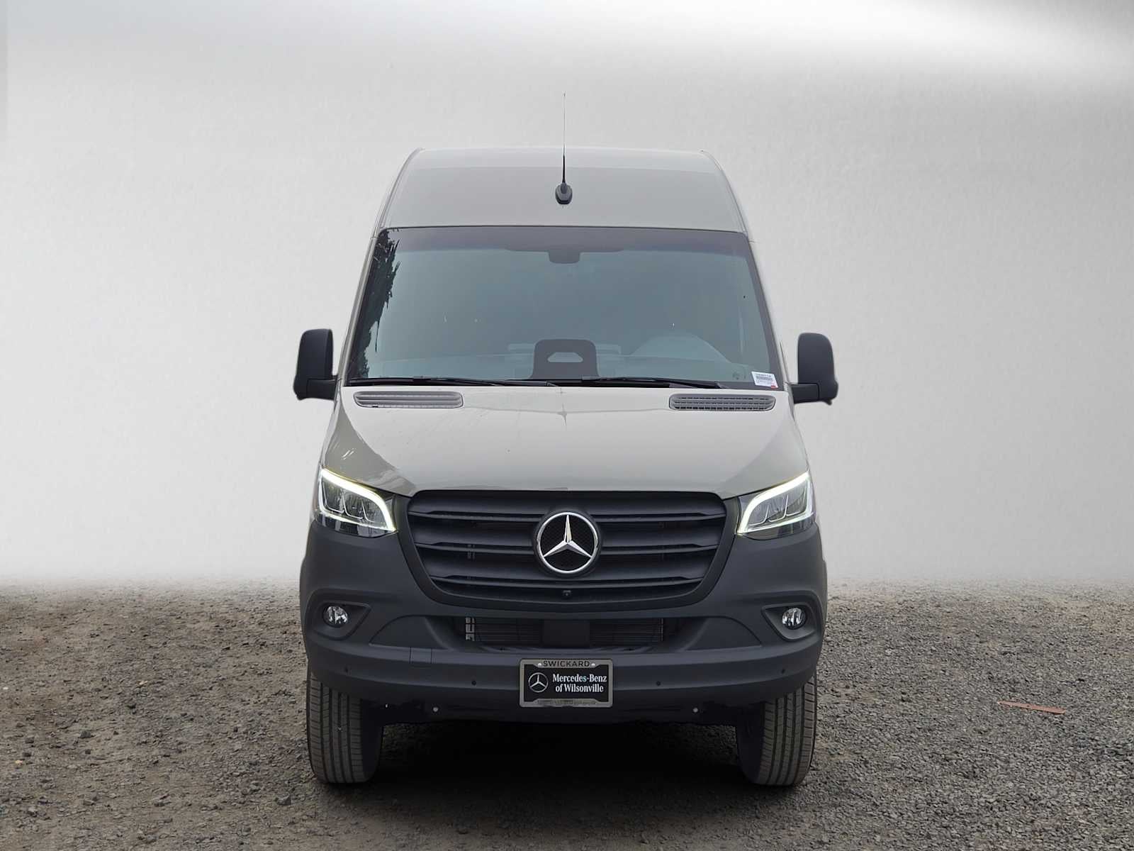 2026 Mercedes-Benz Sprinter Cargo 2500 Standard Roof I4 Diesel HO 144 AWD