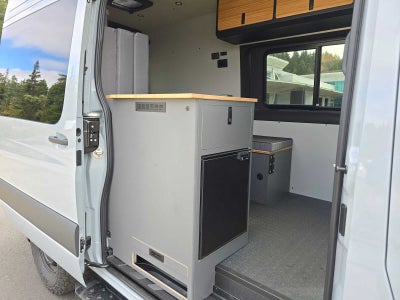2026 Mercedes-Benz Sprinter Cargo 2500 Standard Roof I4 Diesel HO 144 AWD