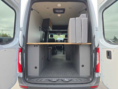 2026 Mercedes-Benz Sprinter Cargo 2500 Standard Roof I4 Diesel HO 144 AWD