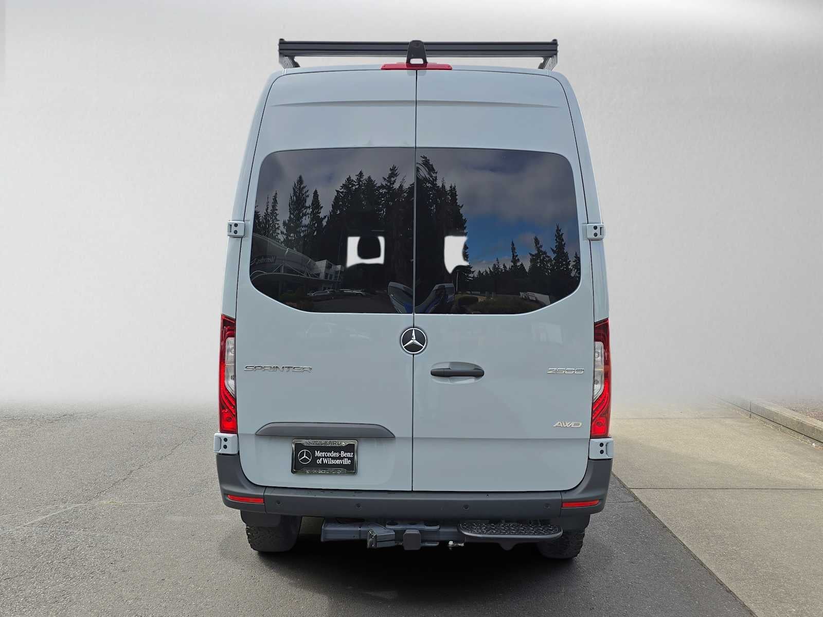 2026 Mercedes-Benz Sprinter Cargo 2500 Standard Roof I4 Diesel HO 144 AWD