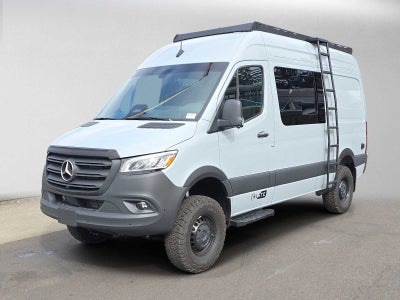 2026 Mercedes-Benz Sprinter Cargo 2500 Standard Roof I4 Diesel HO 144 AWD