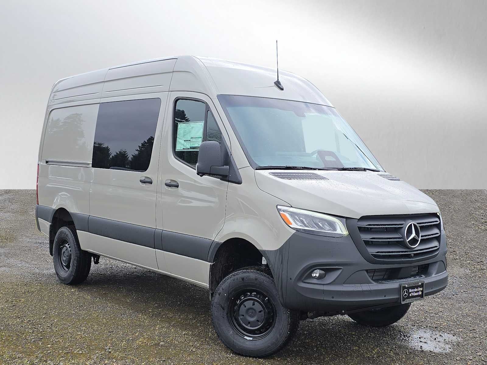 2026 Mercedes-Benz Sprinter 2500 Standard Roof I4 Diesel HO 144" AWD