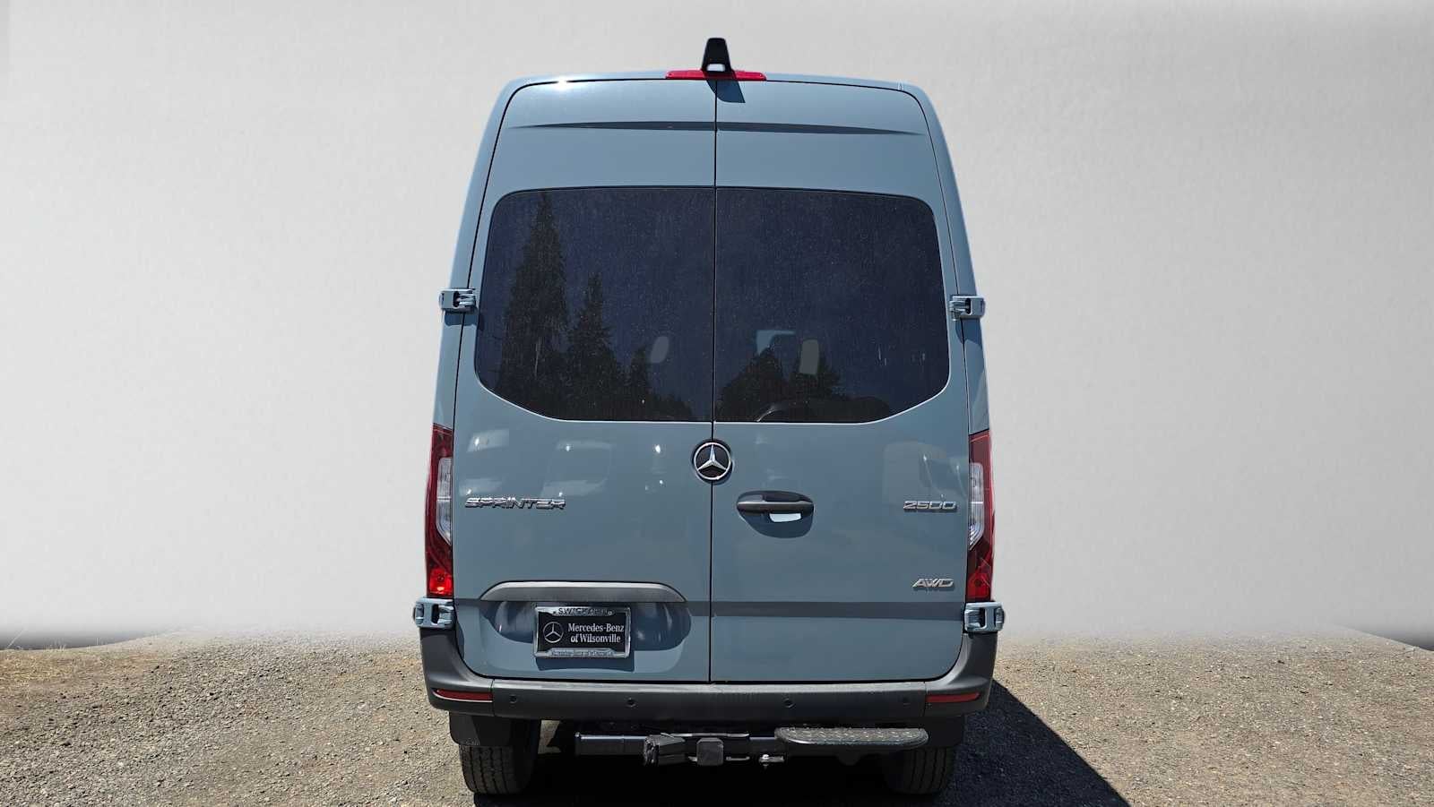 2026 Mercedes-Benz Sprinter 2500 Standard Roof I4 Diesel HO 144 AWD