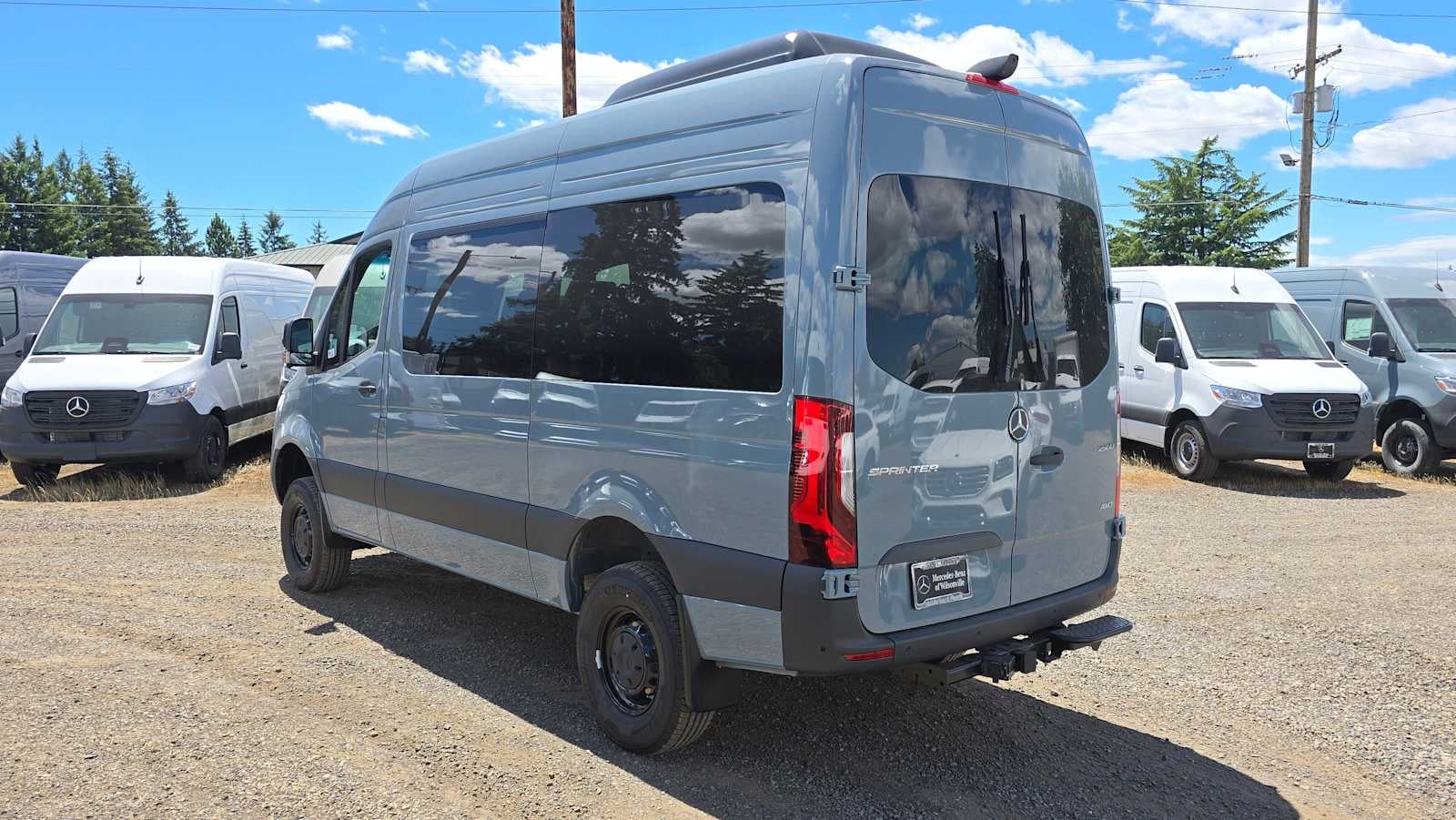 2026 Mercedes-Benz Sprinter 2500 Standard Roof I4 Diesel HO 144 AWD