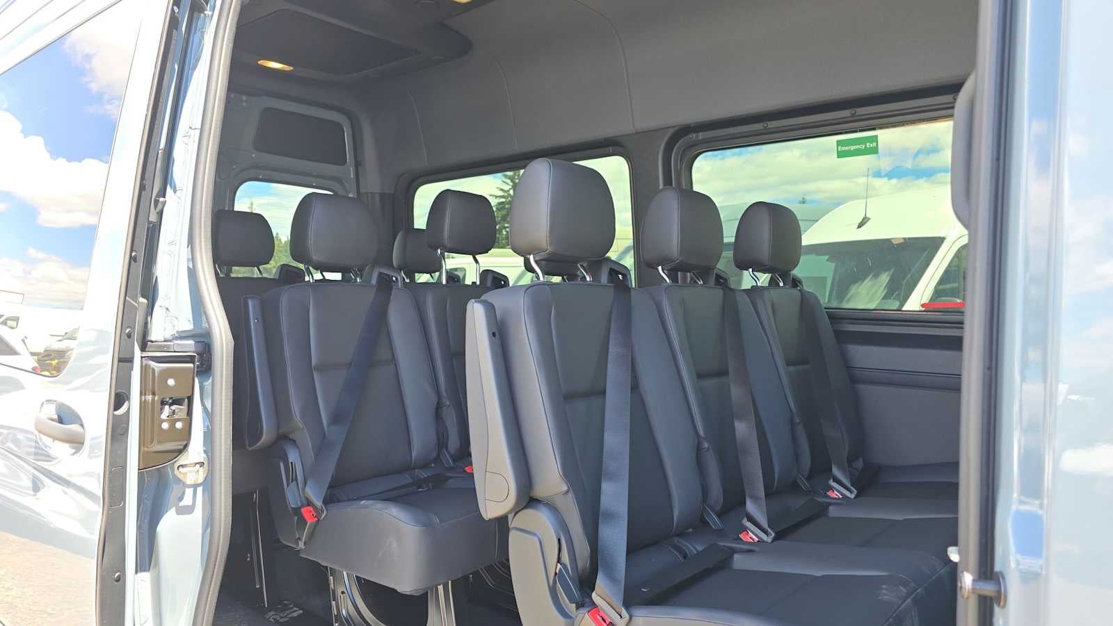 2026 Mercedes-Benz Sprinter 2500 Standard Roof I4 Diesel HO 144 AWD