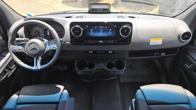 2026 Mercedes-Benz Sprinter 2500 Standard Roof I4 Diesel HO 144 AWD
