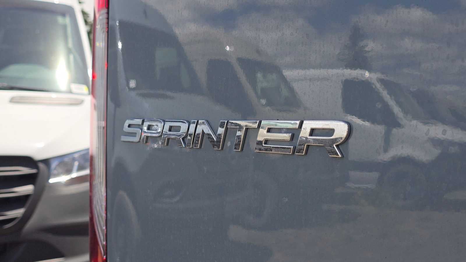 2026 Mercedes-Benz Sprinter 2500 Standard Roof I4 Diesel HO 144 AWD