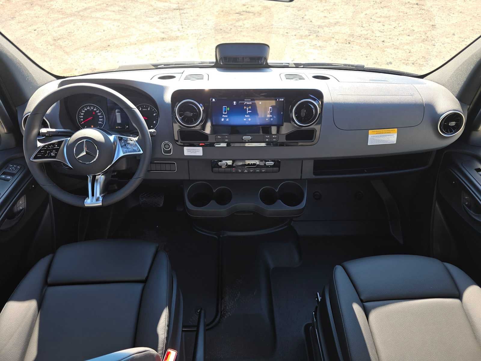 2026 Mercedes-Benz Sprinter 2500 Standard Roof I4 Diesel HO 144 AWD