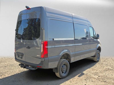 2026 Mercedes-Benz Sprinter 2500 Standard Roof I4 Diesel HO 144 AWD