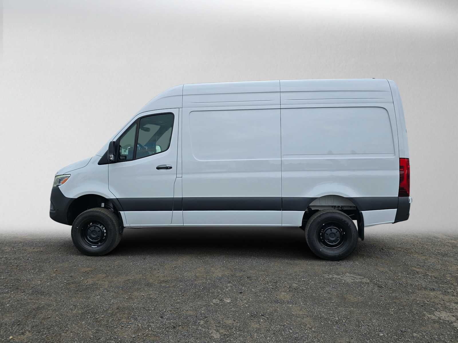 2026 Mercedes-Benz Sprinter Cargo 2500 Standard Roof I4 Diesel HO 144 AWD
