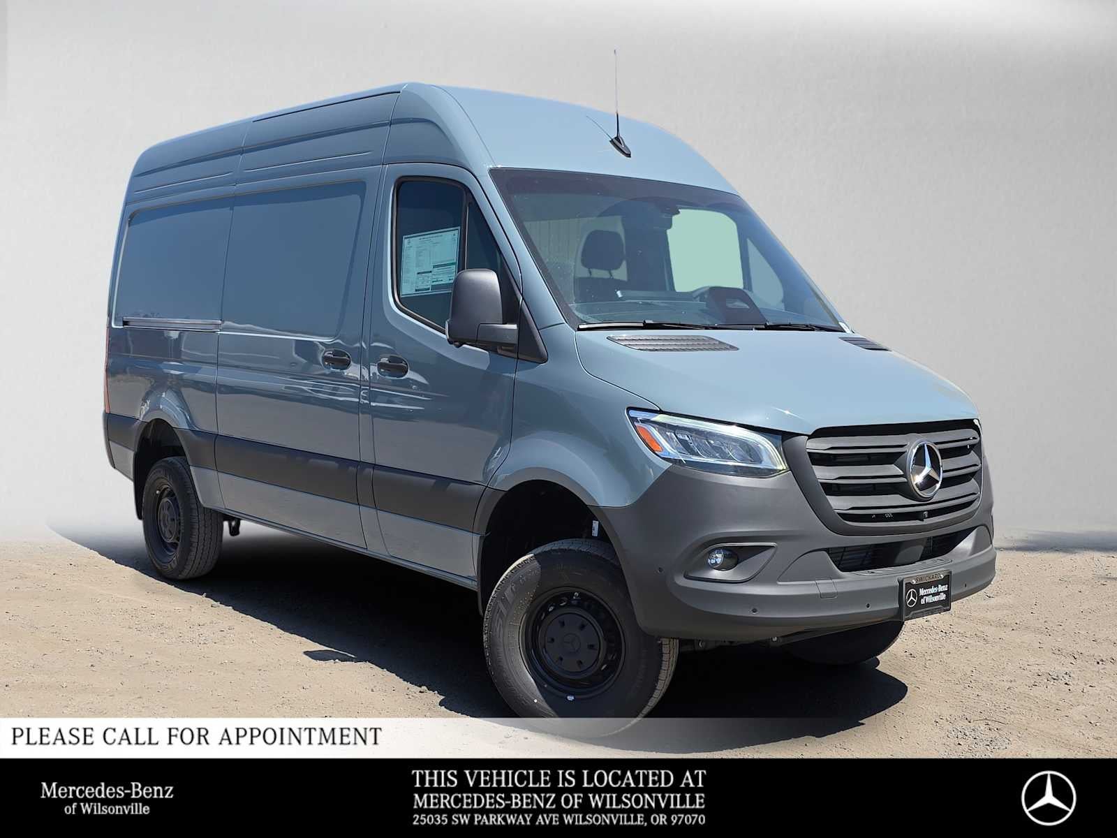 2026 Mercedes-Benz Sprinter Cargo 2500 Standard Roof I4 Diesel HO 144 AWD