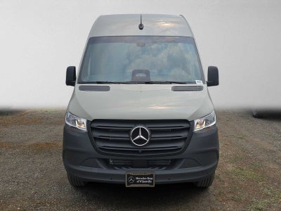 2026 Mercedes-Benz Sprinter Crew 2500 Standard Roof I4 Diesel HO 144 AWD