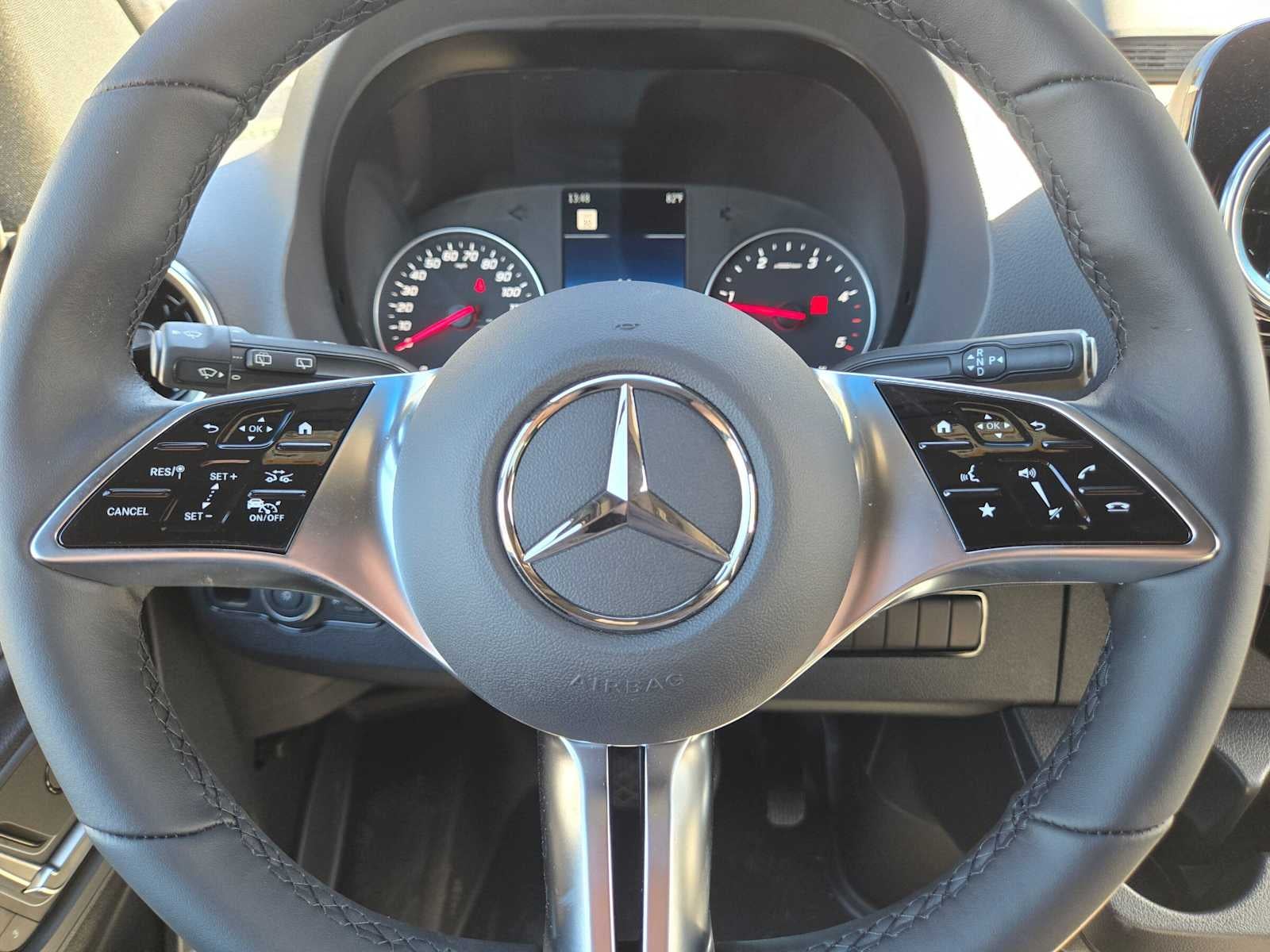 2026 Mercedes-Benz Sprinter Crew 2500 Standard Roof I4 Diesel HO 144 AWD