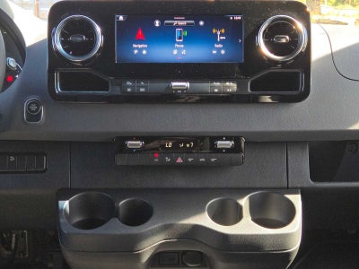 2026 Mercedes-Benz Sprinter Crew 2500 Standard Roof I4 Diesel HO 144 AWD