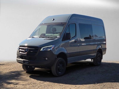 2026 Mercedes-Benz Sprinter Crew 2500 Standard Roof I4 Diesel HO 144 AWD